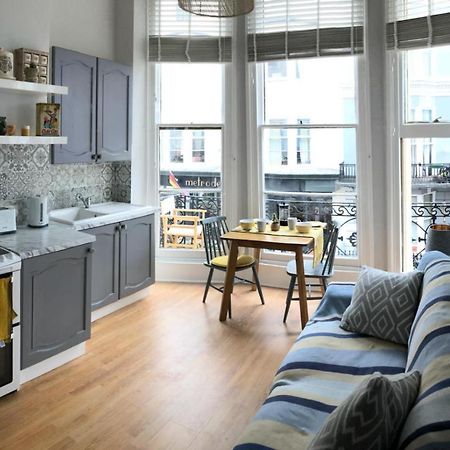 Striking Seaside One Bed Balcony Flat In Brighton Apartment Exterior photo